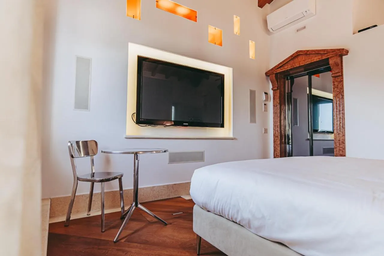 Villa Riva Badia Calavena Bed & Breakfast
