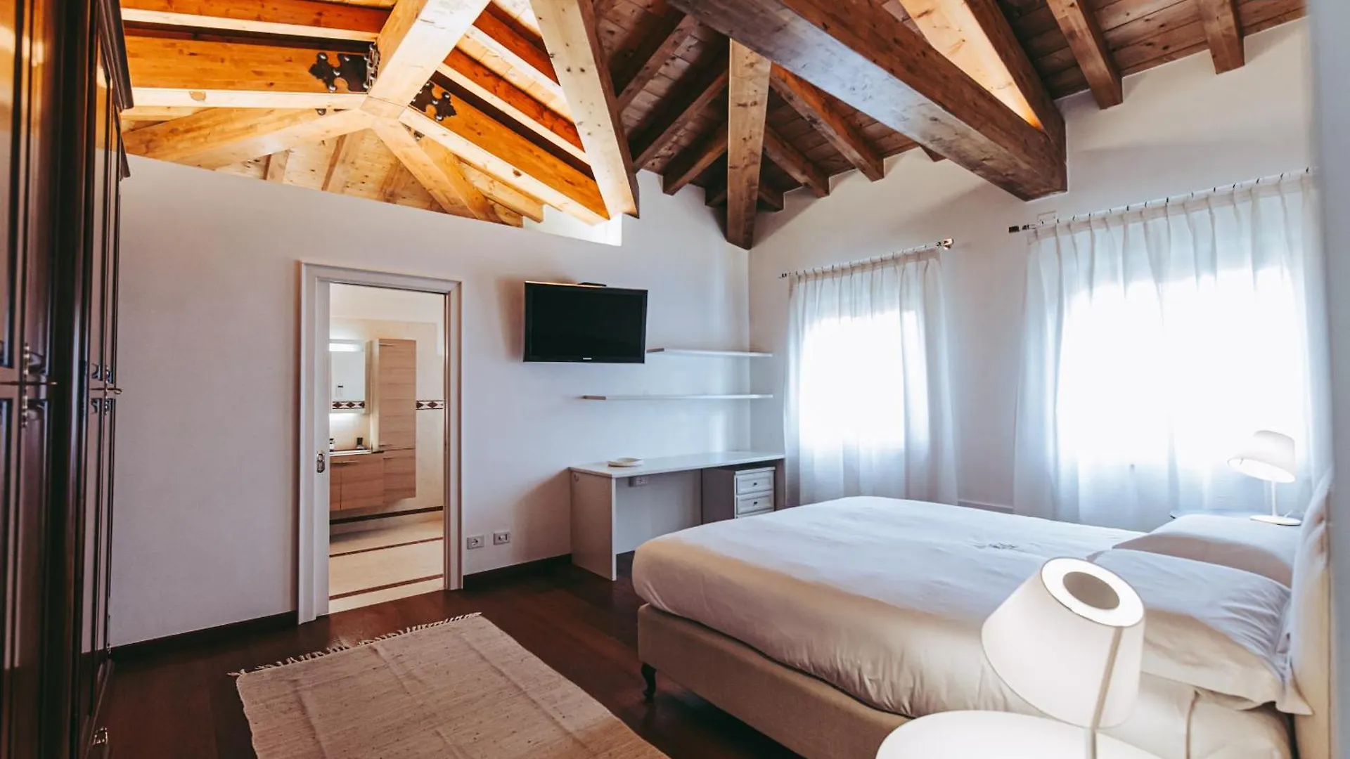 Villa Riva Badia Calavena Bed & Breakfast